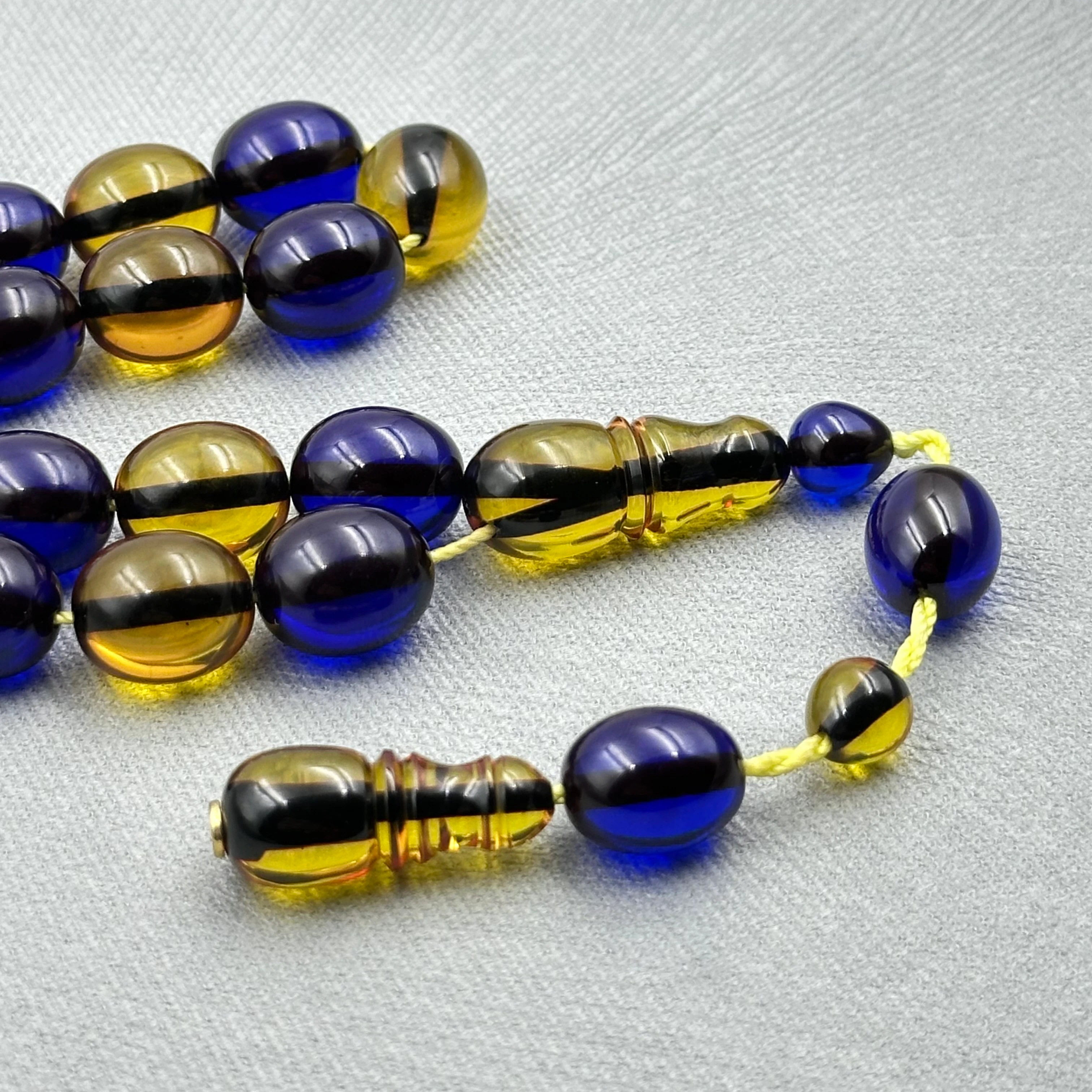 Enes ABDO Usta İşçilikli Sarı Lacivert Efe Maskot Tespih